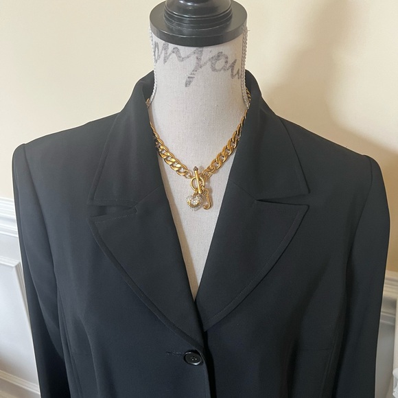 H&M, Single Breasted 3/4 Length Black Tailored Classic Topper/Blazer. - Picture 3 of 15